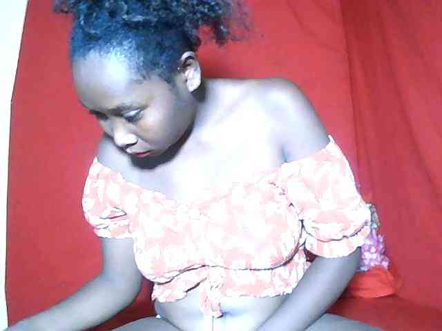 Alyciaa webcam