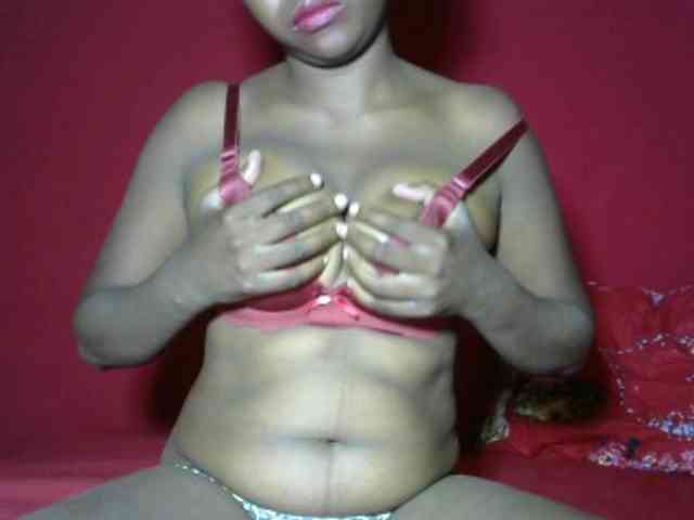 Alyciaa webcam