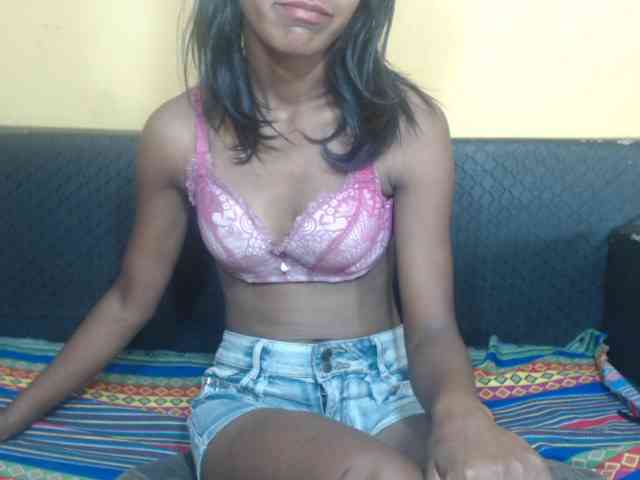 Alyciaa webcam