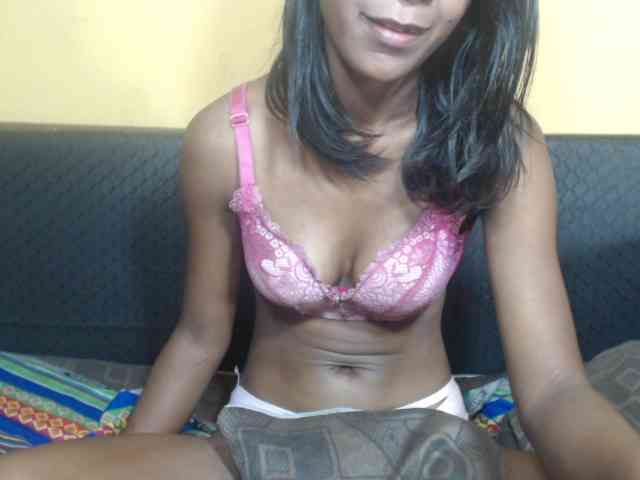 Alyciaa webcam
