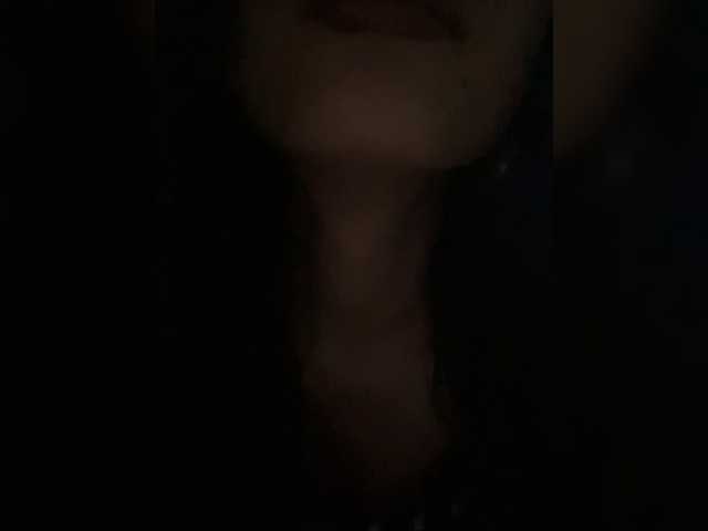 Kira-36 live cam on BongaCams