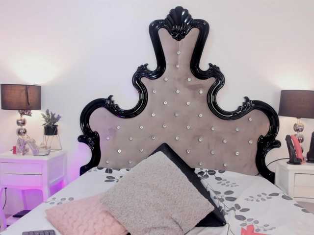 mature-whore live cam preview