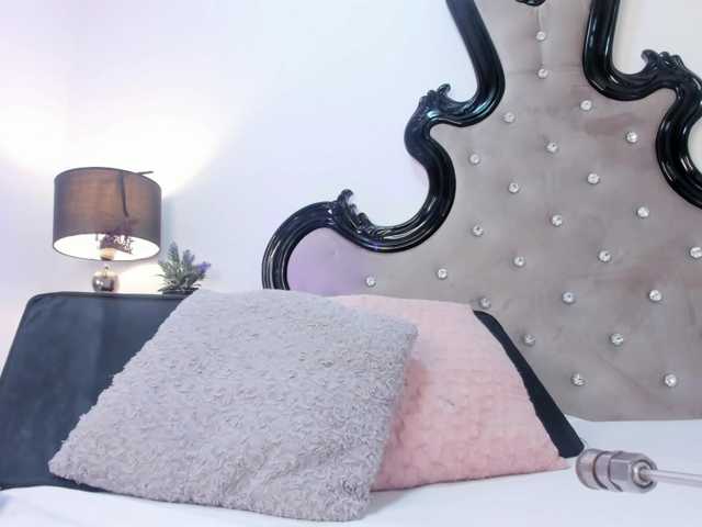 mature-whore live cam preview