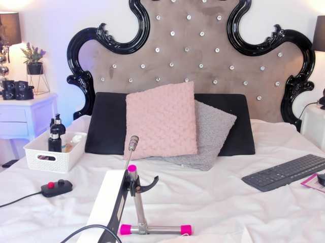 mature-whore live cam on BongaCams