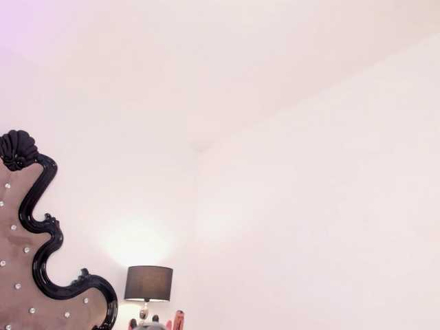 mature-whore live cam preview