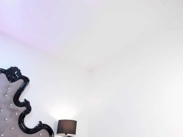 mature-whore live cam preview