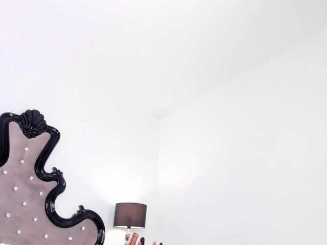 mature-whore live cam preview