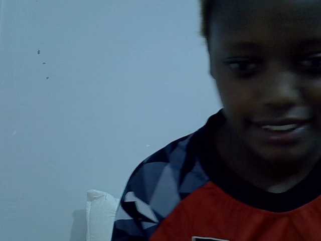 Slimgirl2544 live cam on BongaCams