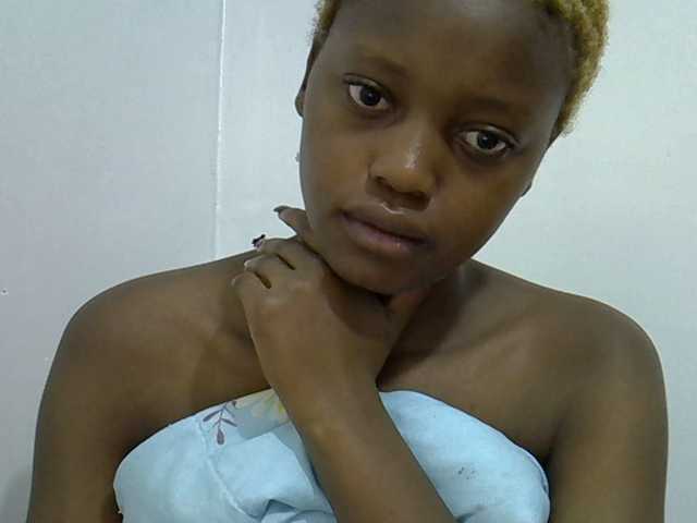Slimgirl2544 live cam on BongaCams