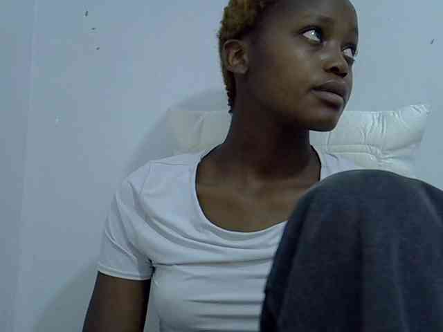 Slimgirl2544 webcam