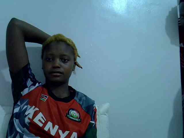 Model: Slimgirl2544
