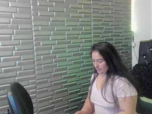 ivana-kyle webcam