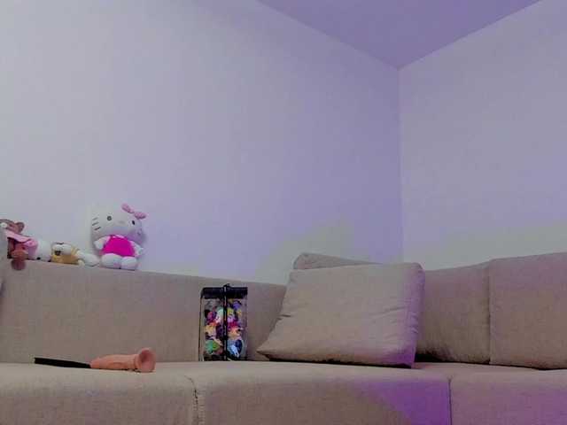 cuteblondiex