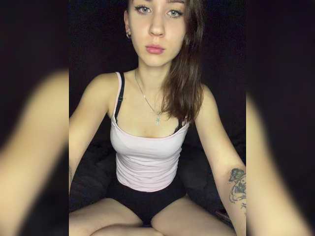 Soffi2, live now on BongaCams