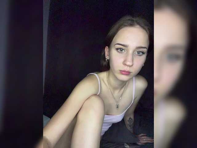 Soffi2, live now on BongaCams