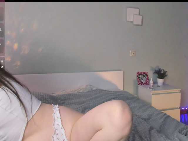 LunBunny live cam preview