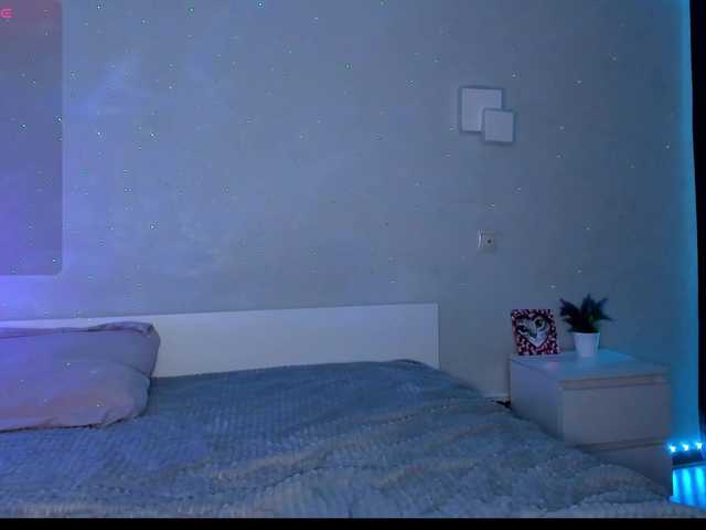 LunBunny live cam preview