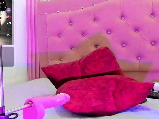 BabyGirlCora live cam on BongaCams