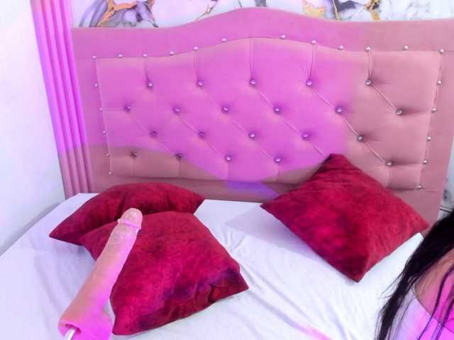 BabyGirlCora live cam on BongaCams