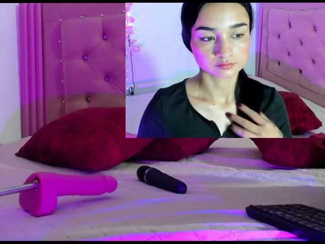 BabyGirlCora live cam on BongaCams