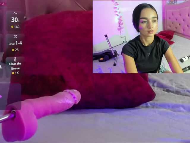 BabyGirlCora live cam on BongaCams