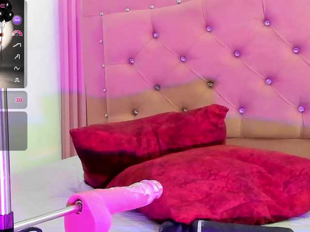 BabyGirlCora webcam