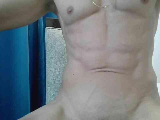 KazuMuscleGod