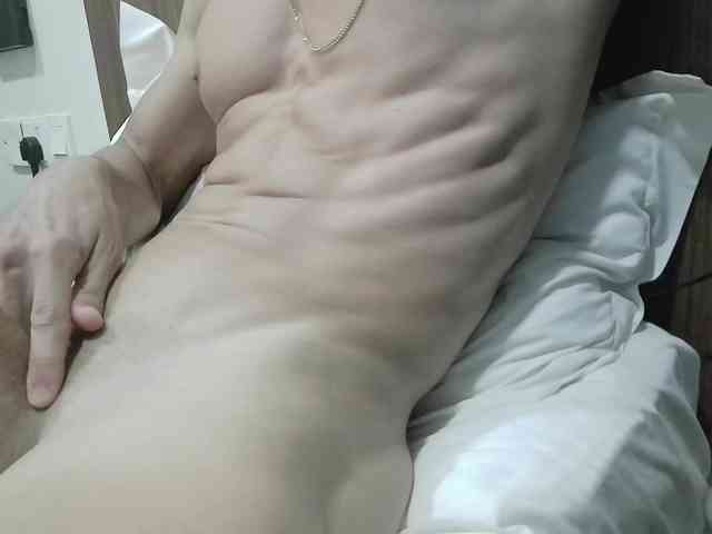 KazuMuscleGod Sex Cam Show