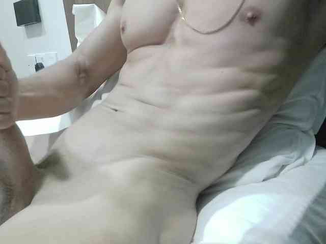 KazuMuscleGod Sex Cam Show