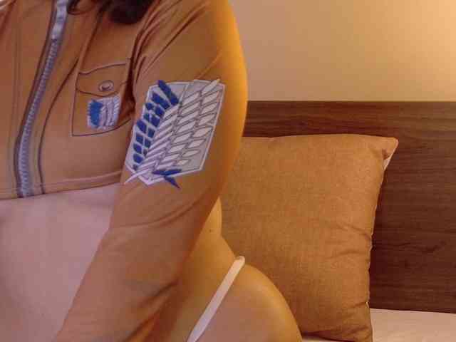 AnnieLoutie webcam