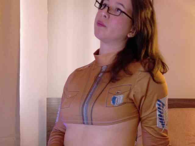 AnnieLoutie webcam