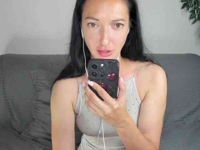 Leksa222 webcam