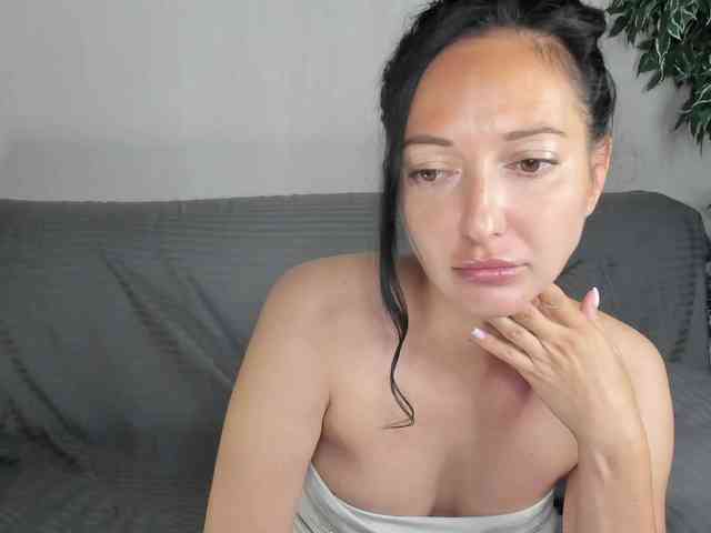 Leksa222 webcam