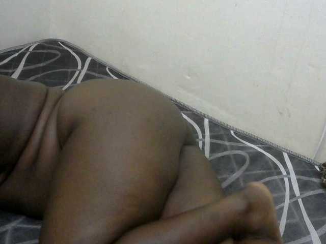 WildAss live webcam show