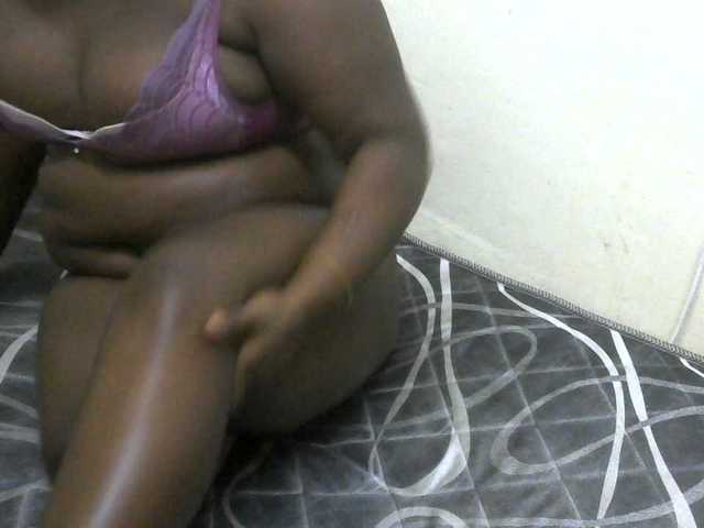 WildAss live webcam show