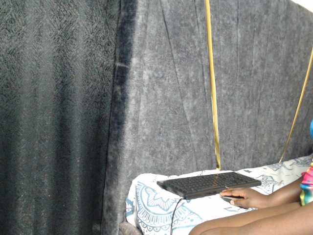 AmberBliss live webcam show