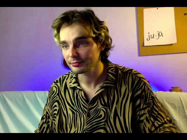 AliasCard Sex Cam Show