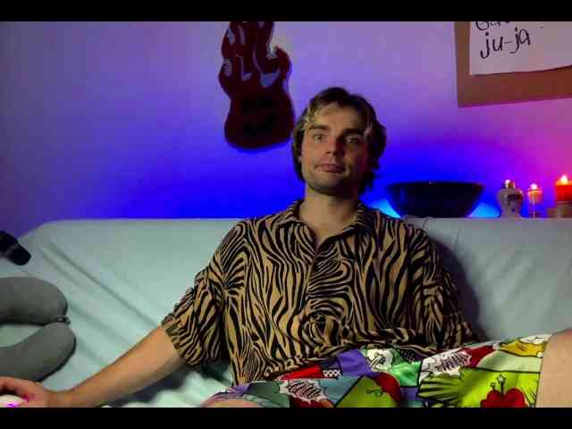 AliasCard Sex Cam Show