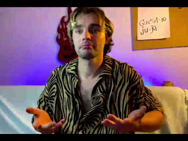 AliasCard Sex Cam Show