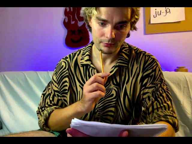 AliasCard Sex Cam Show