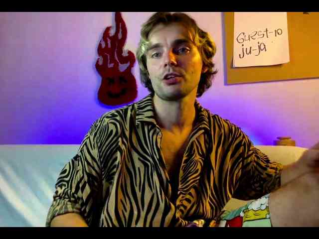AliasCard Sex Cam Show