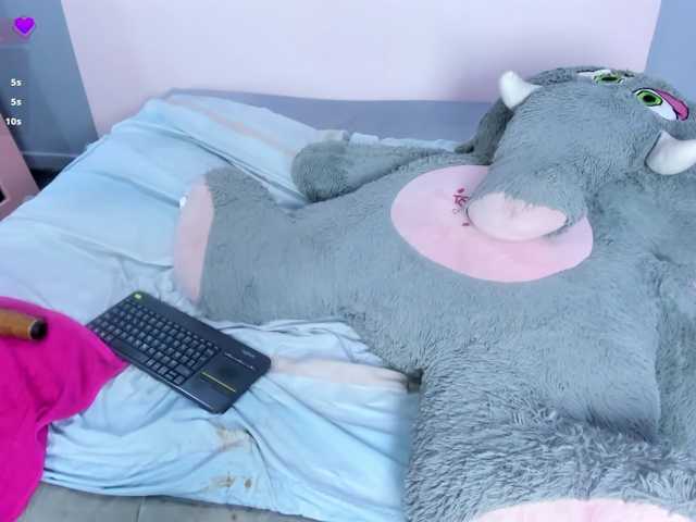 Michelle-Vixen live cam on BongaCams
