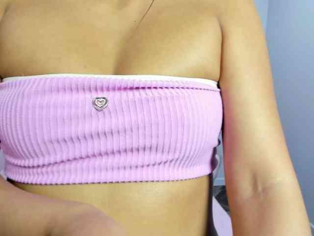 Michelle-Vixen webcam