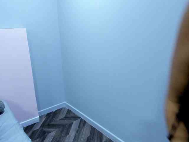Michelle-Vixen webcam