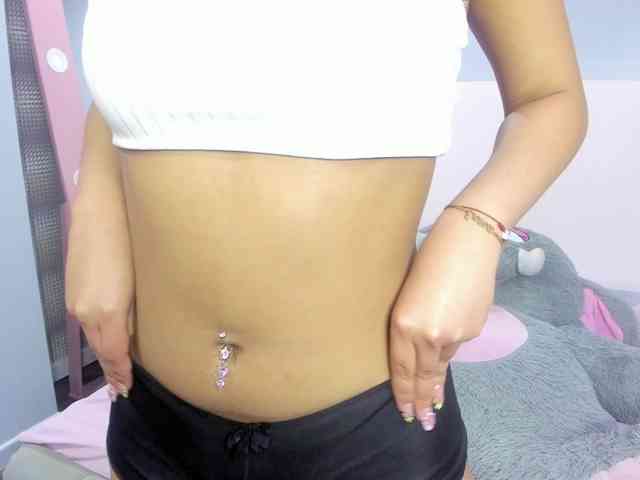 Michelle-Vixen webcam