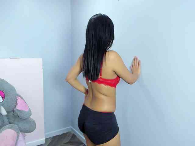 Michelle-Vixen webcam