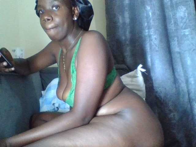 ThickMe- live cam on BongaCams