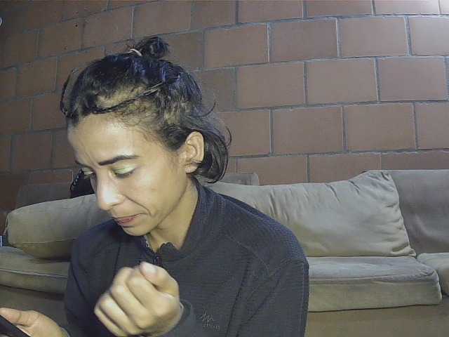 Junioryteresa live cam on BongaCams