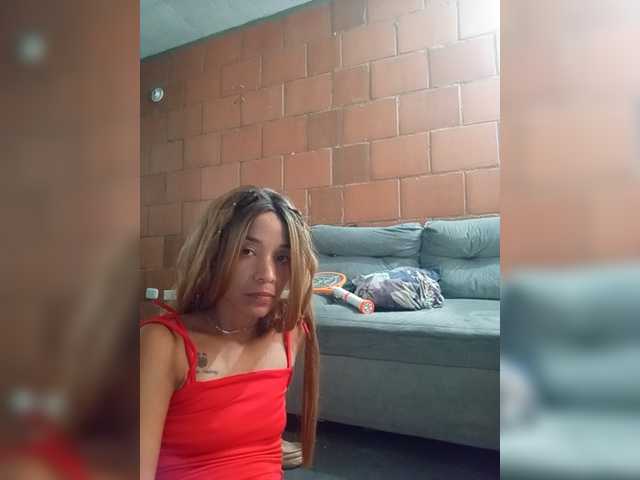 Junioryteresa live cam on BongaCams