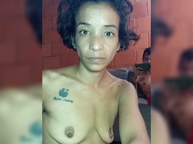 Junioryteresa live cam on BongaCams